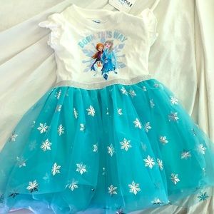 Brand new Disney Frozen dress!